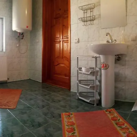 Guest house Гостинний Дім *